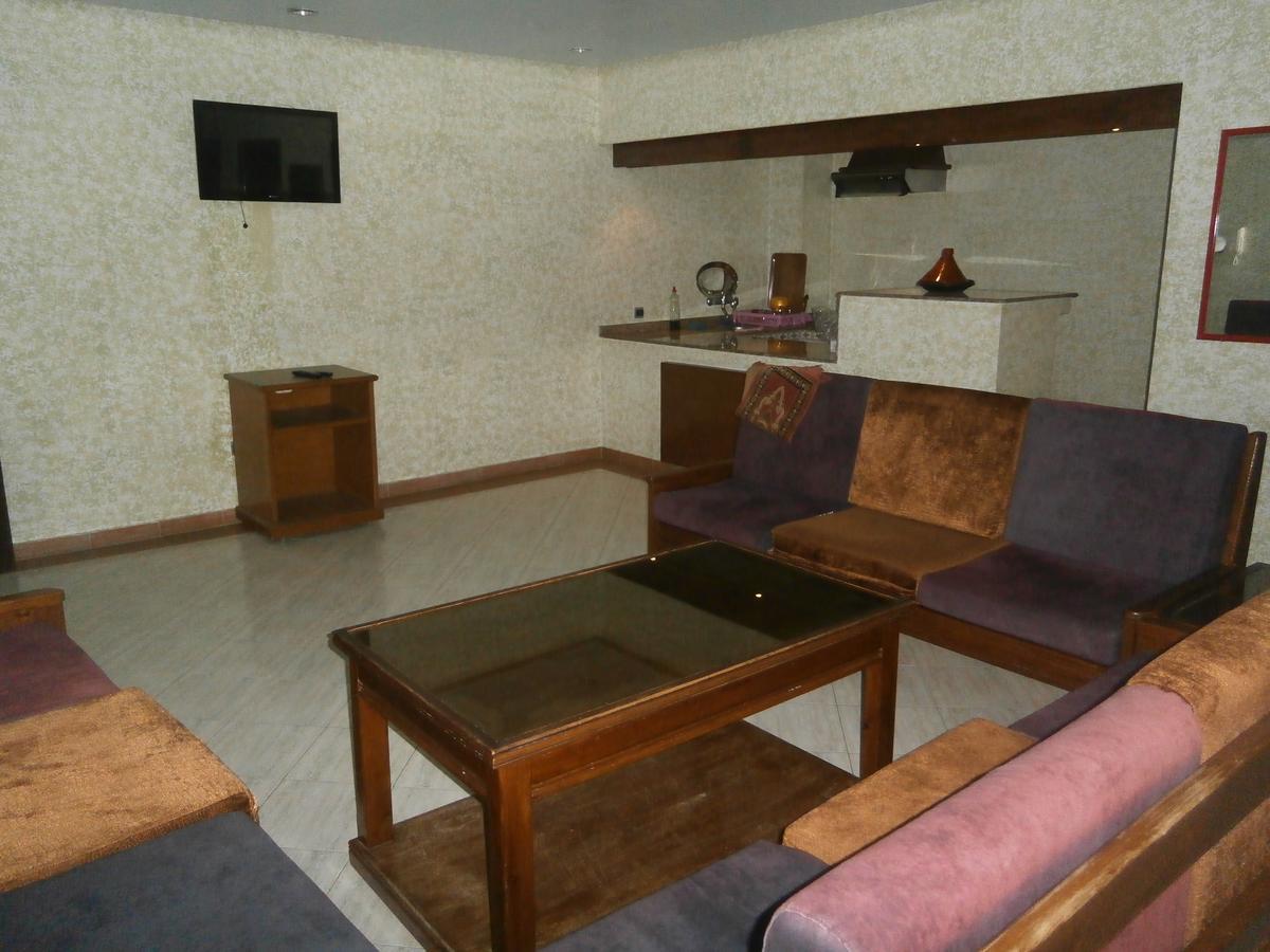 Residence Touristique Ibn Rochd Asilah Esterno foto
